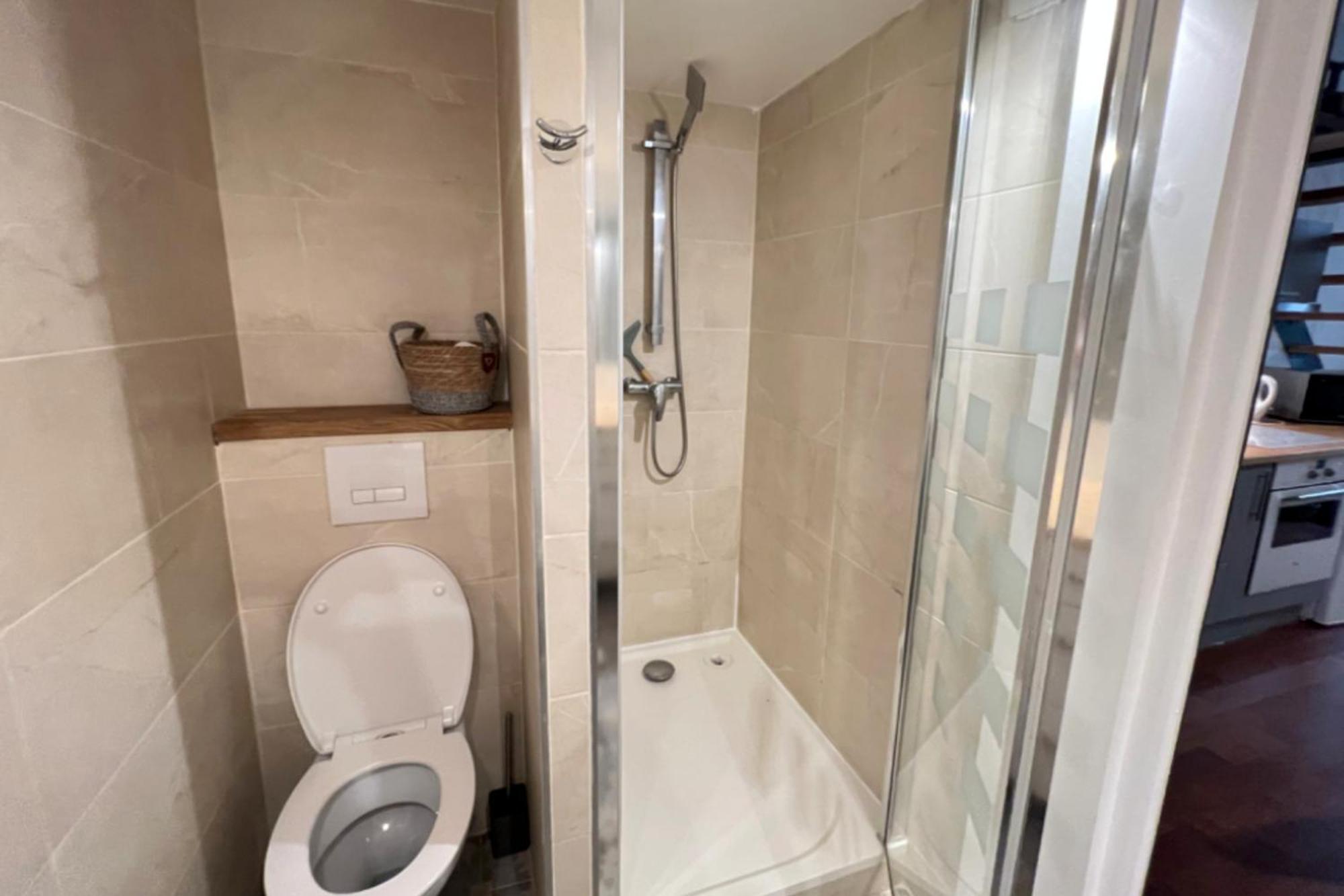 Le Nid Douillet - Vieux Port Apartment Марсилия Екстериор снимка